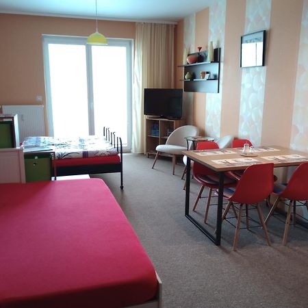 קרלובי וארי Apartman Rezidence Certovka 2121 Free Parking Garage מראה חיצוני תמונה