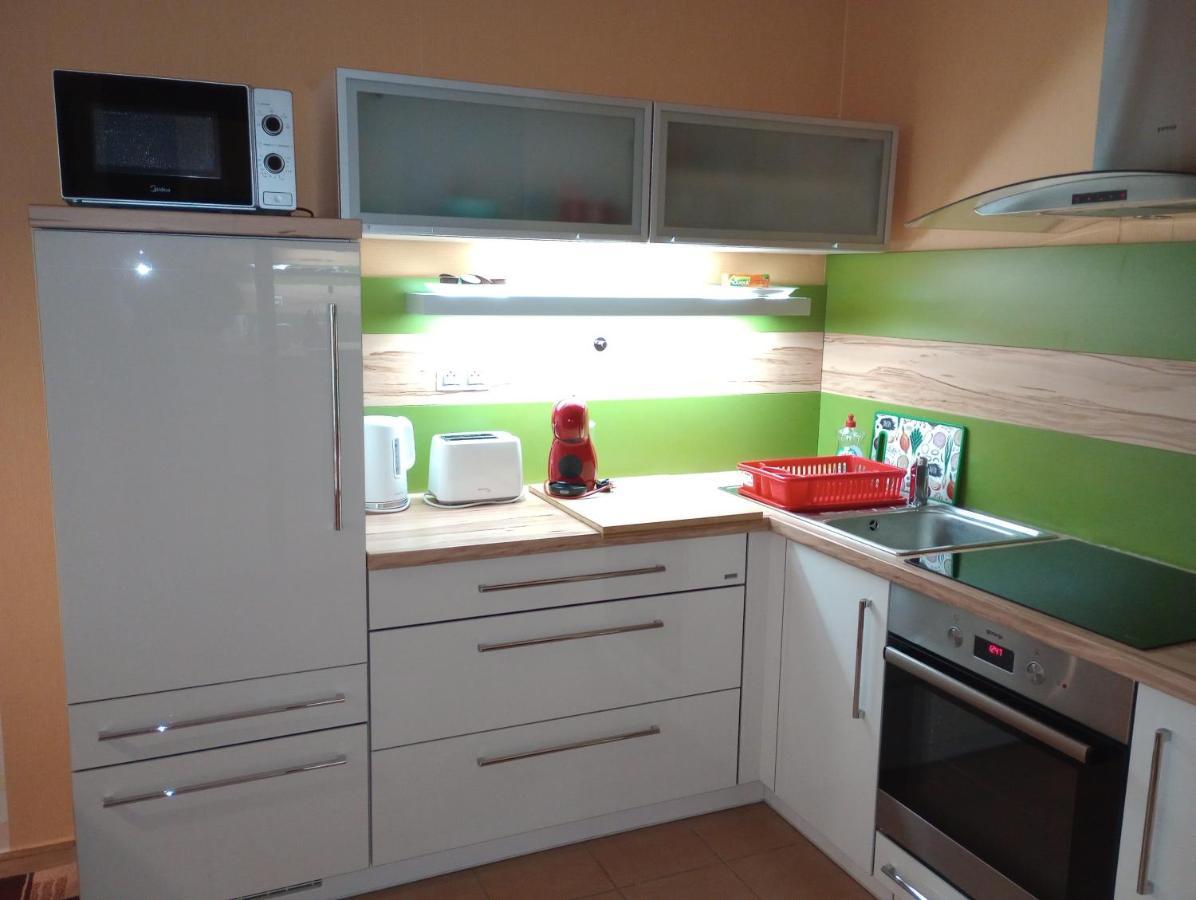 קרלובי וארי Apartman Rezidence Certovka 2121 Free Parking Garage מראה חיצוני תמונה